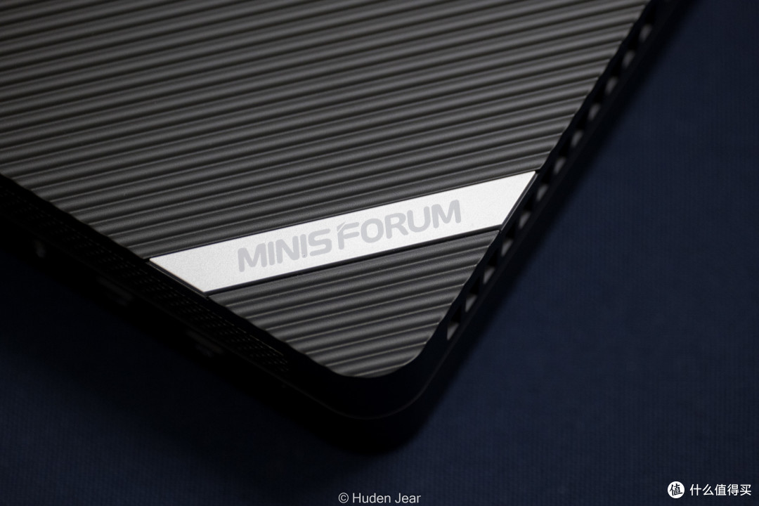 千元级天神下凡!铭凡MinisForum UM480XT开箱测试