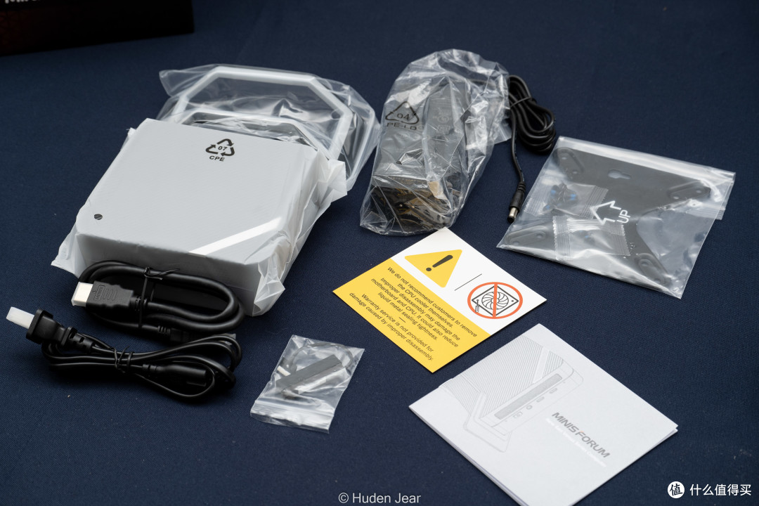 千元级天神下凡!铭凡MinisForum UM480XT开箱测试