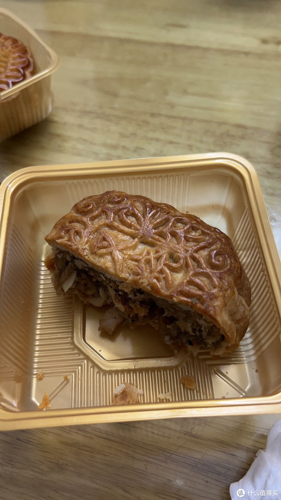 大家吃过这个五仁月饼嘛