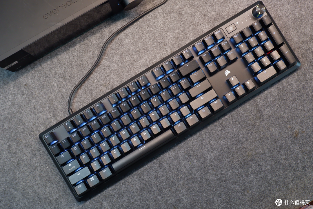 美商海盗船K70 CORE 游戏键盘
