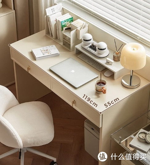 舒适学习/工作环境的选择——林氏家居法式奶油风书桌椅组合
