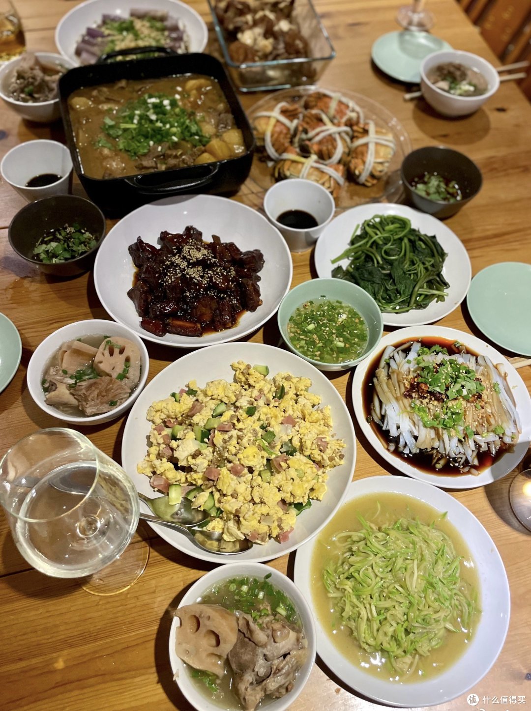 家宴·国庆 今年中秋连国庆,双节一起过,朋友一家来我家过中秋