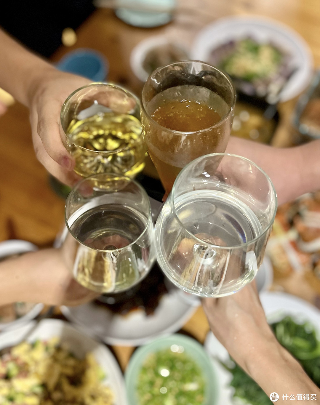 家宴·国庆 今年中秋连国庆,双节一起过,朋友一家来我家过中秋