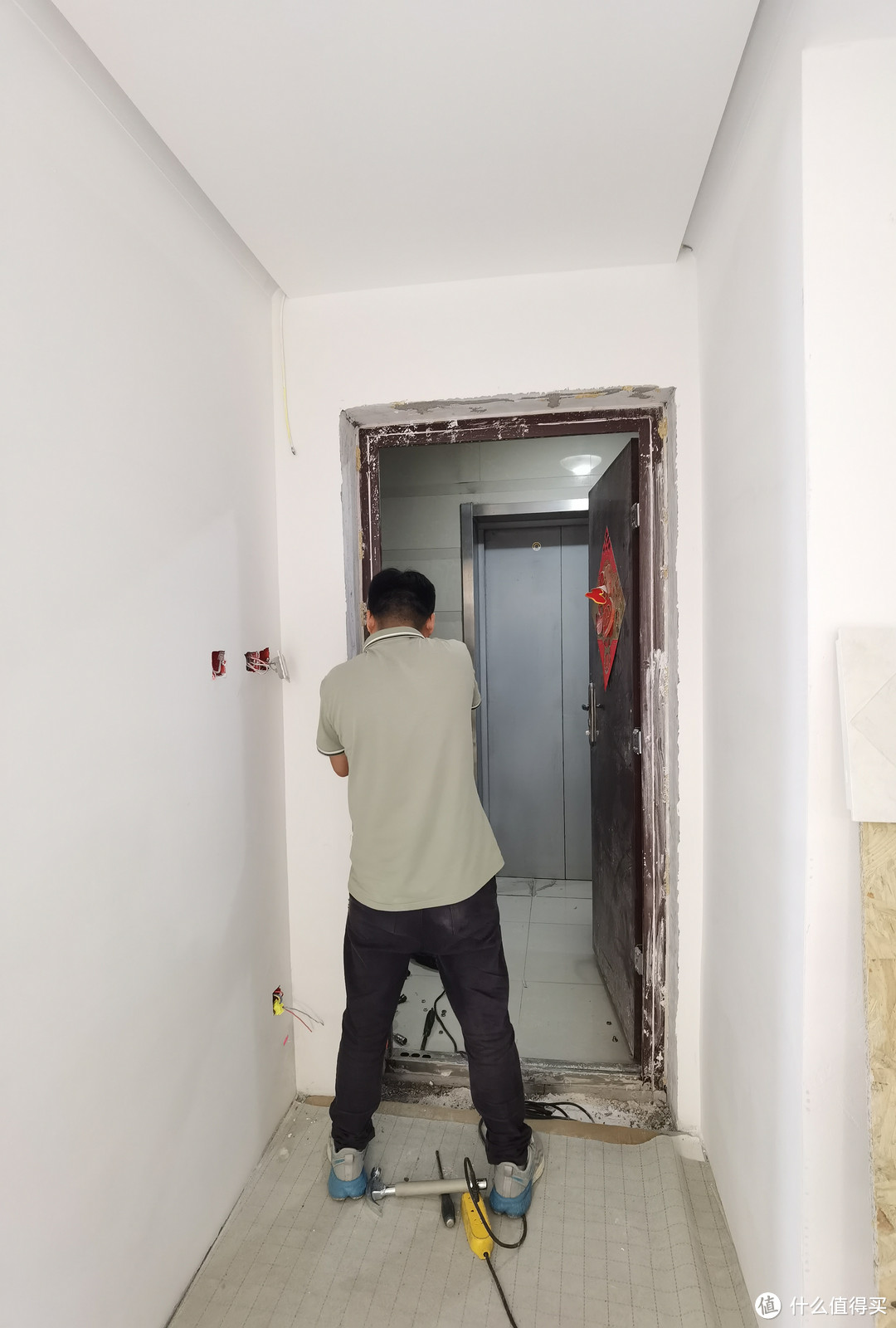 安装小白智慧门H2,老人安全我放心
