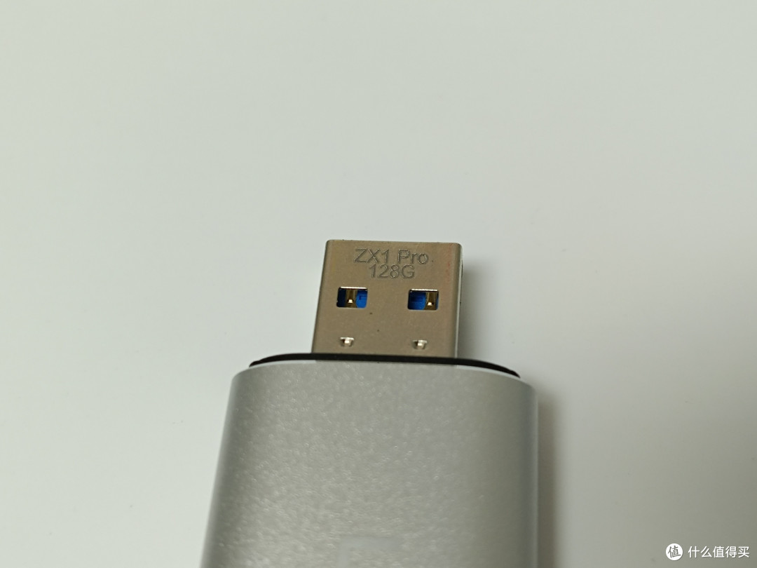 可以看到这个版本是128g的