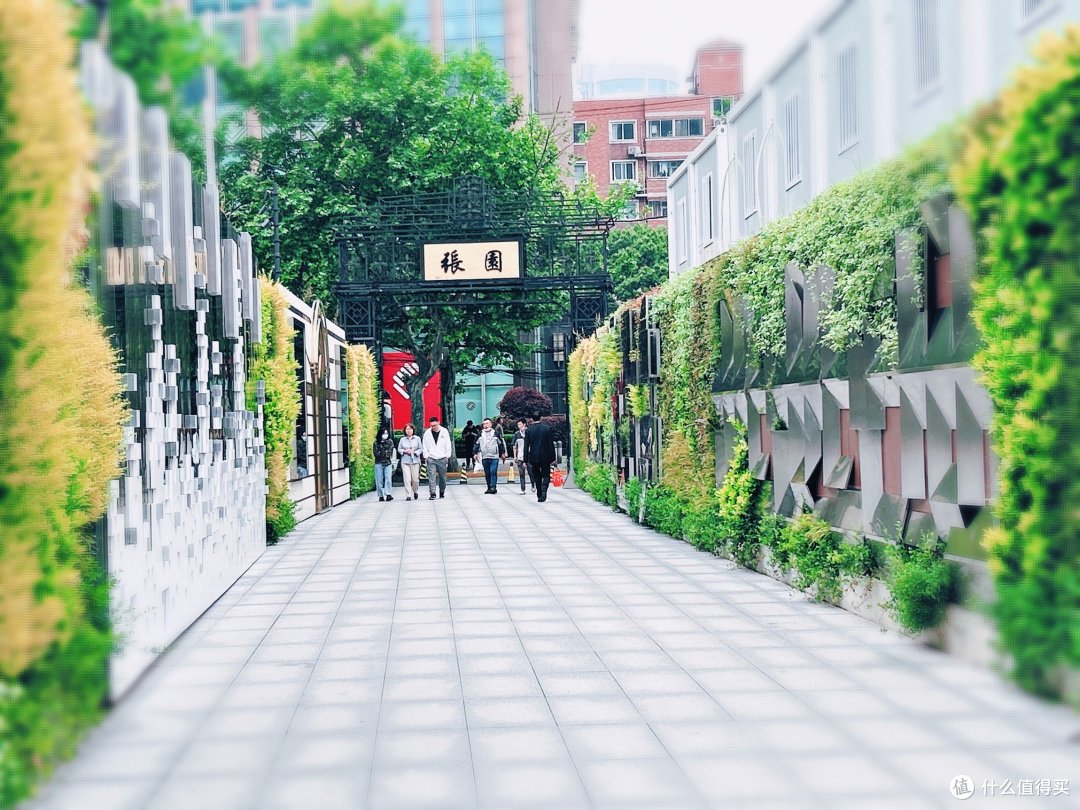 进门的地方