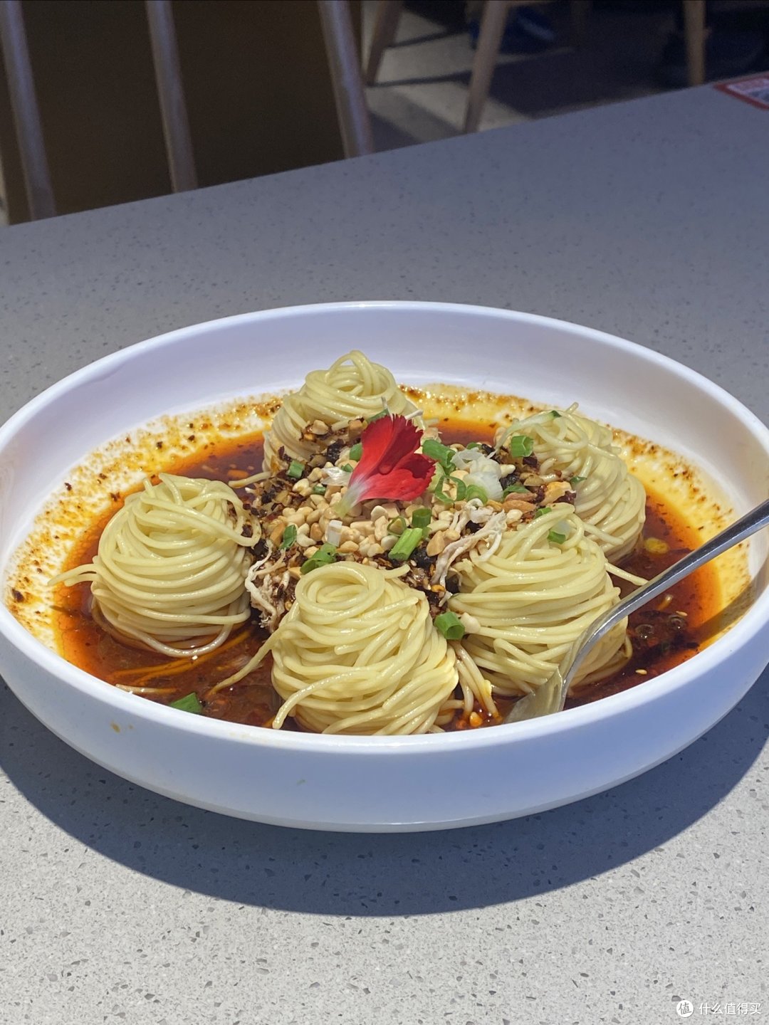 辣辣的鸡丝拌面