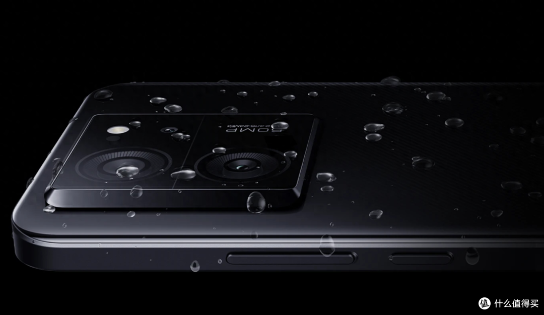 红米全能旗舰大作——Redmi K60至尊版，双节假期旅行的全能搭子！