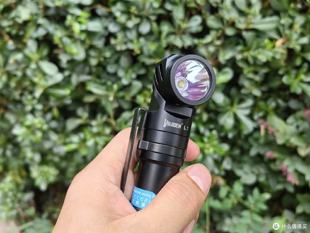 户外爱好者的理想伙伴，务本L1手电体验
