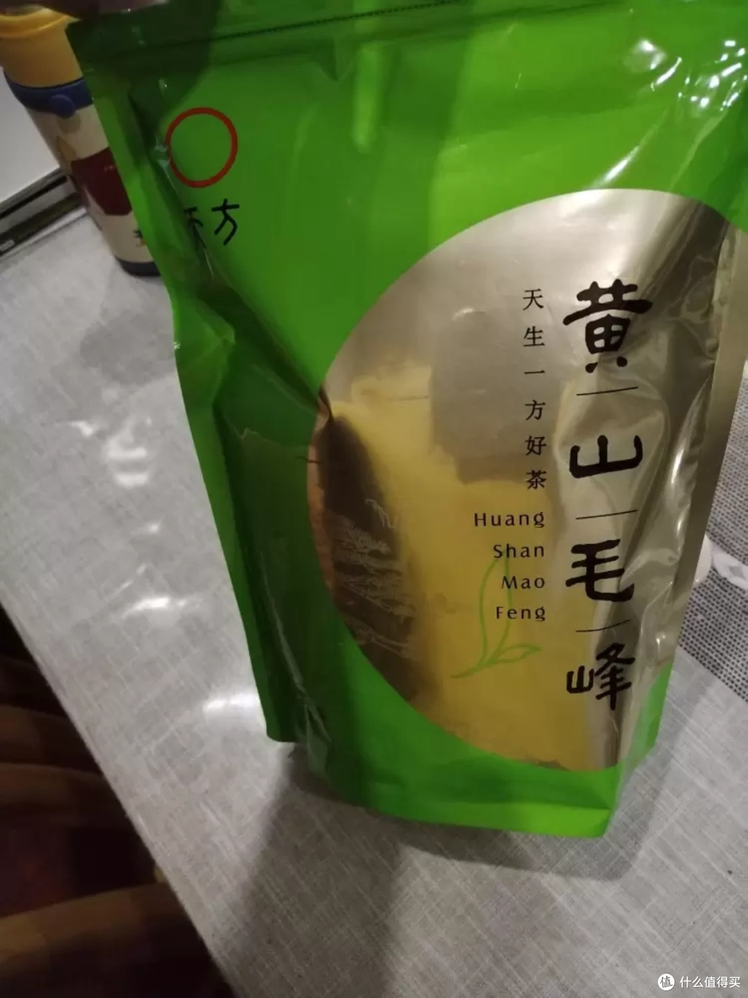 黄山毛峰茶:源自皖南的传统绿茶,手工精制,滋味甘醇