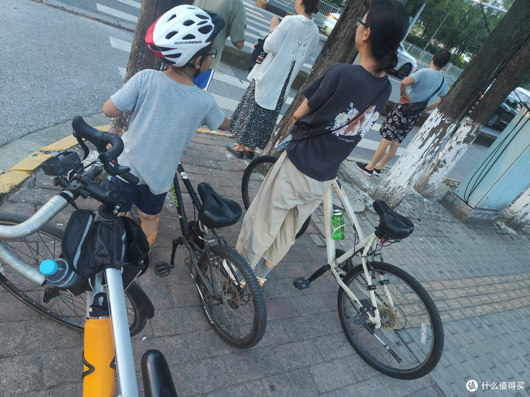 三千元，三台车，若干配件，让我全家乐享骑行的快乐！