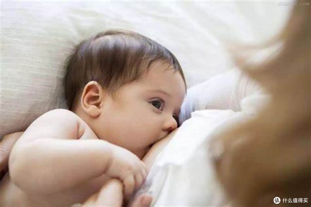 哺乳期为什么会出现胸部一边大一边小的情况？还能恢复过来吗？