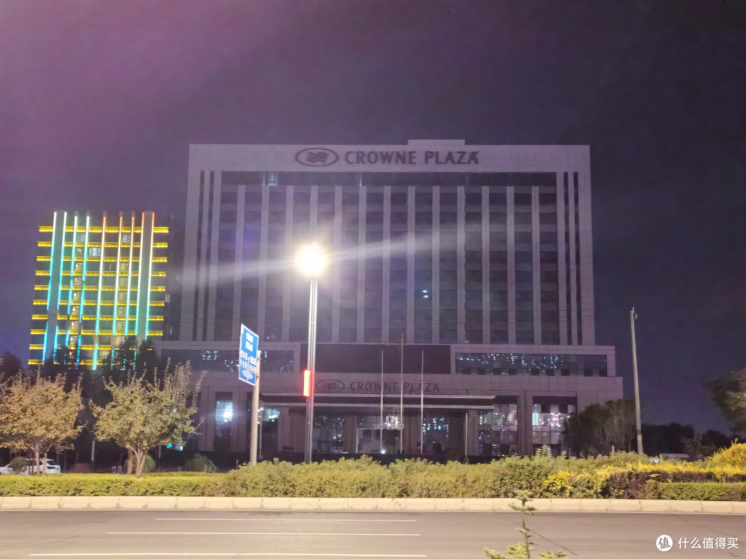 兰州机场中转首选:未来可期的兰州新区智选假日酒店