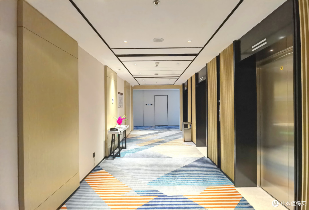 兰州机场中转首选:未来可期的兰州新区智选假日酒店