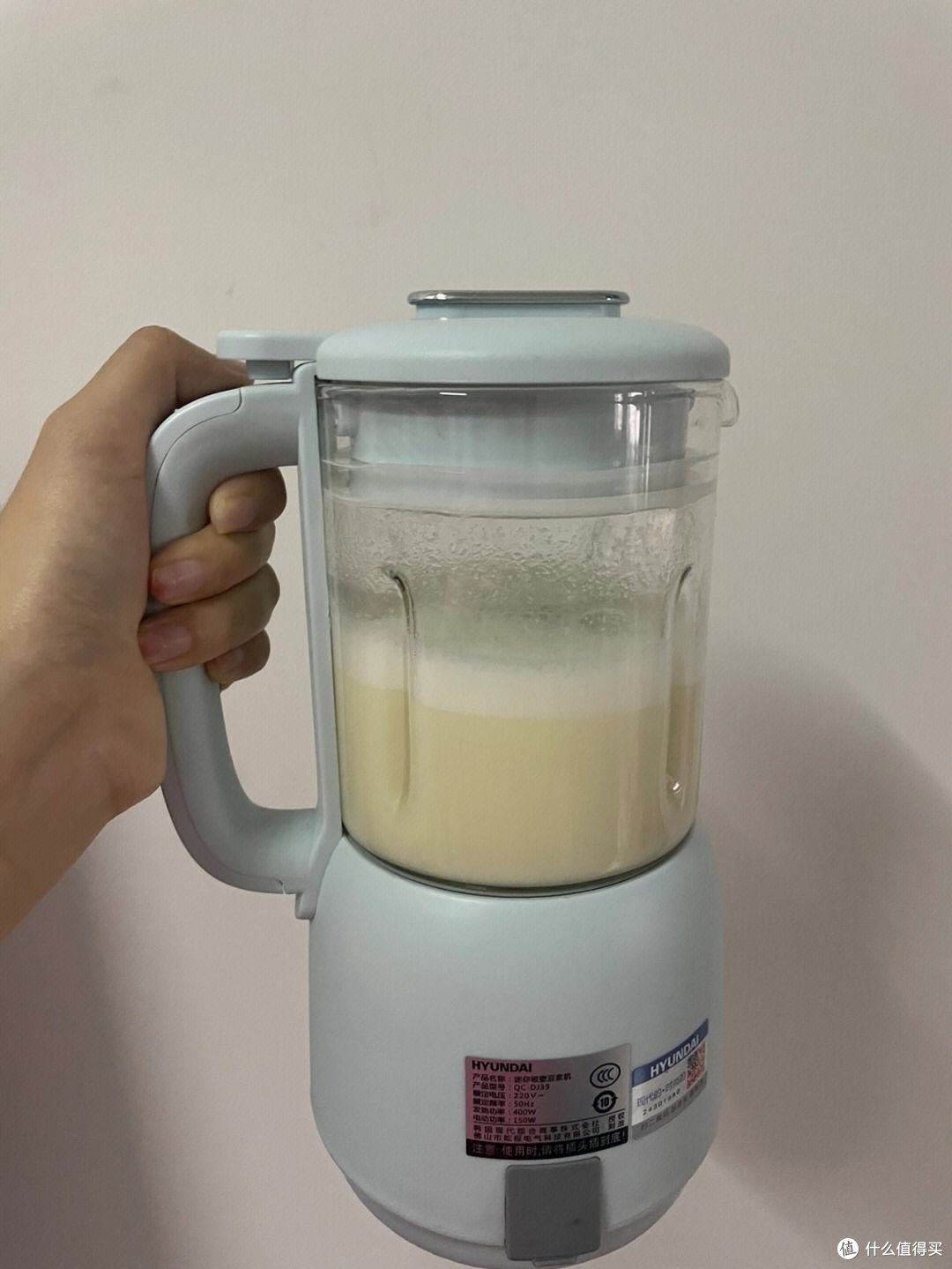 还在买豆浆?赶紧试试这款智能豆浆机,让你喝到最新鲜最健康的饮品!