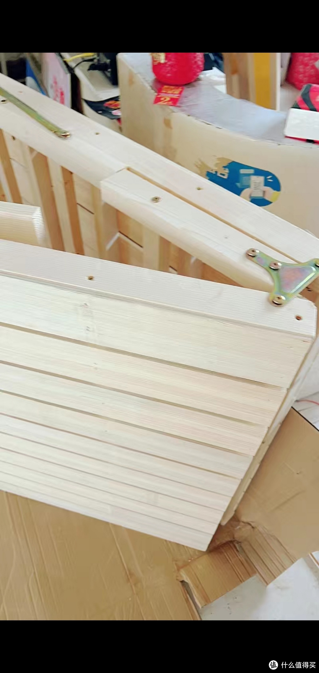 实木折叠床：品质与实用的完美结合