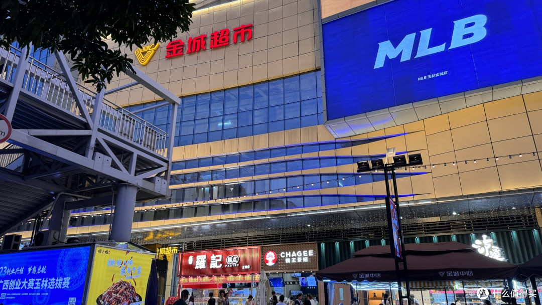 iPhone 15 Pro Max神级配件选购指南:如何选择最适合你的配件?