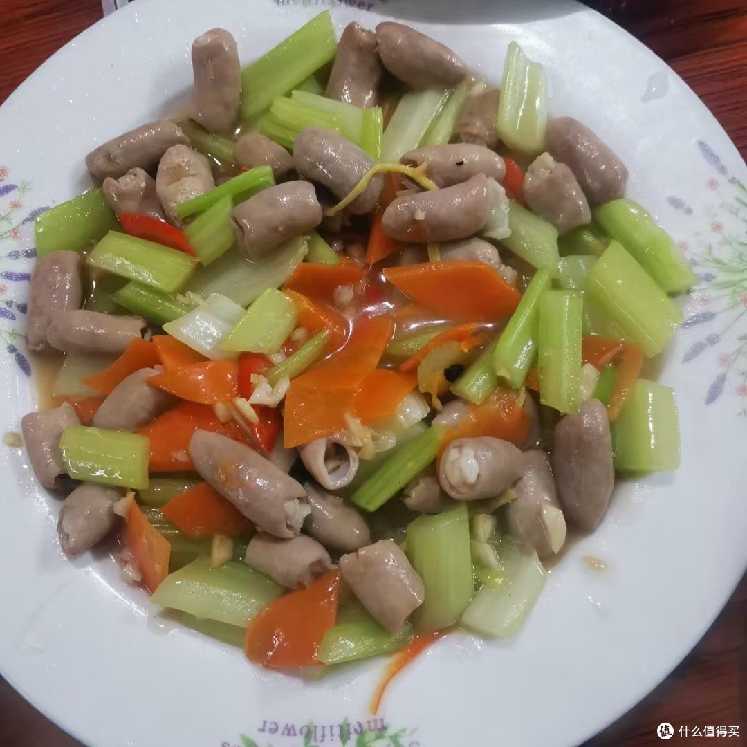 中秋节吃团圆饭
