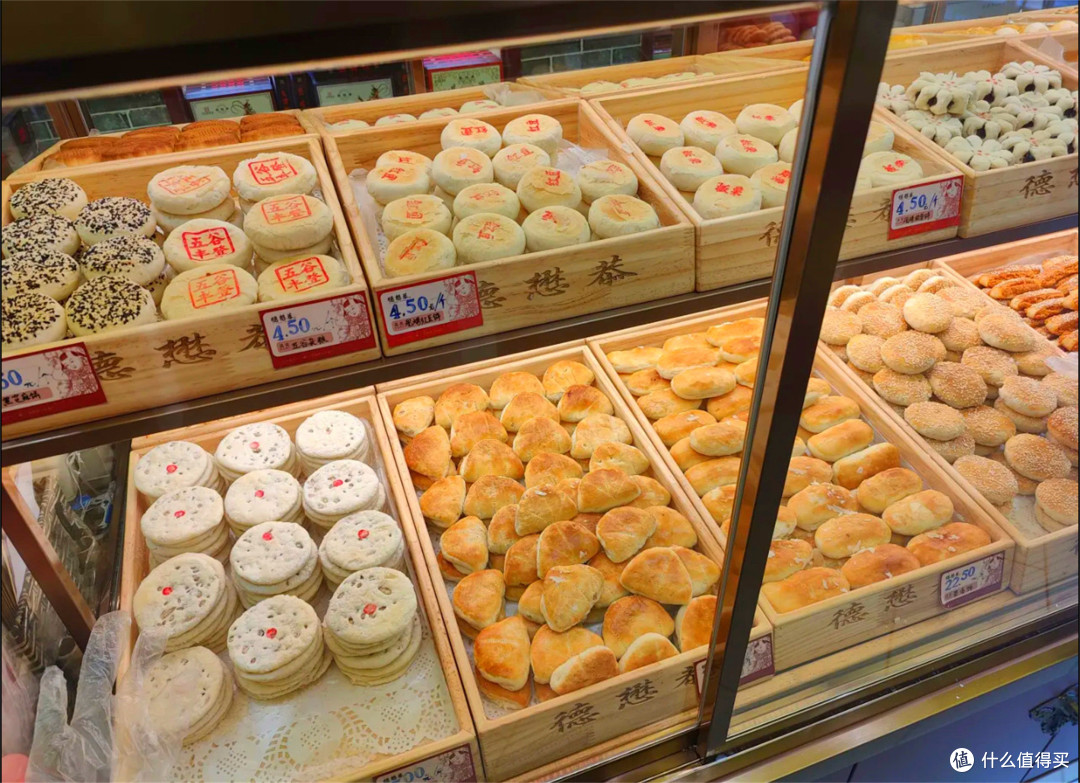 中国8个做糕点的“王者店铺”,7个是百年老店,南方北方平分秋色