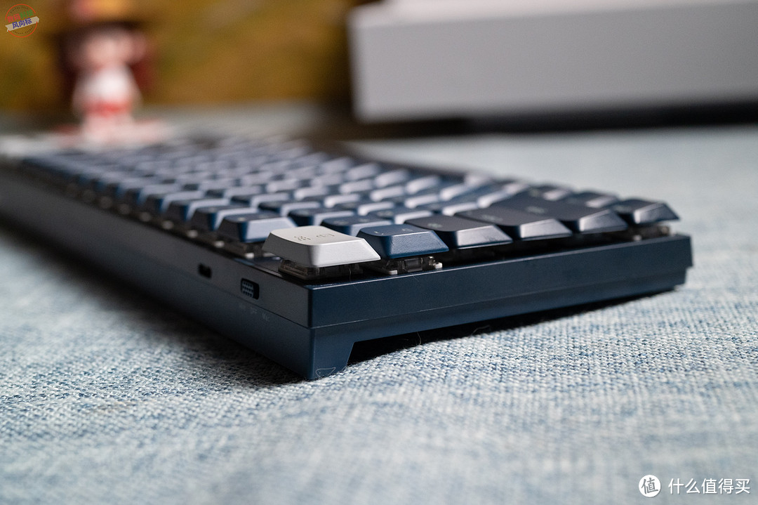 手感不一样的矮轴机械键盘，更轻巧的工作伴侣，绿联KU102上手