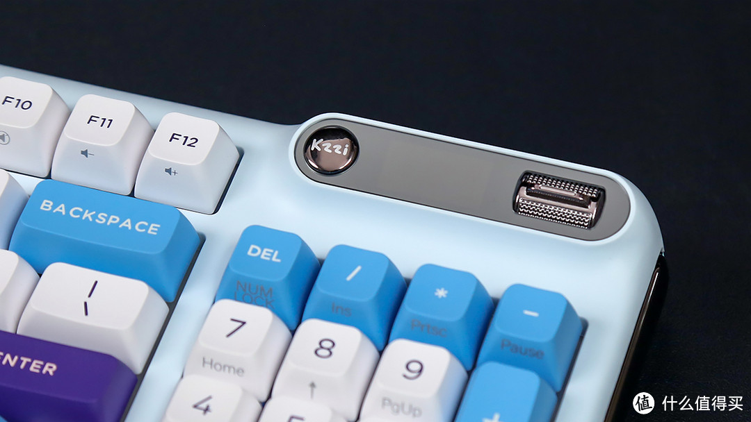 KZZI珂芝Z98潮玩版三模热插拔机械键盘评测：颜力倾心，手感不凡