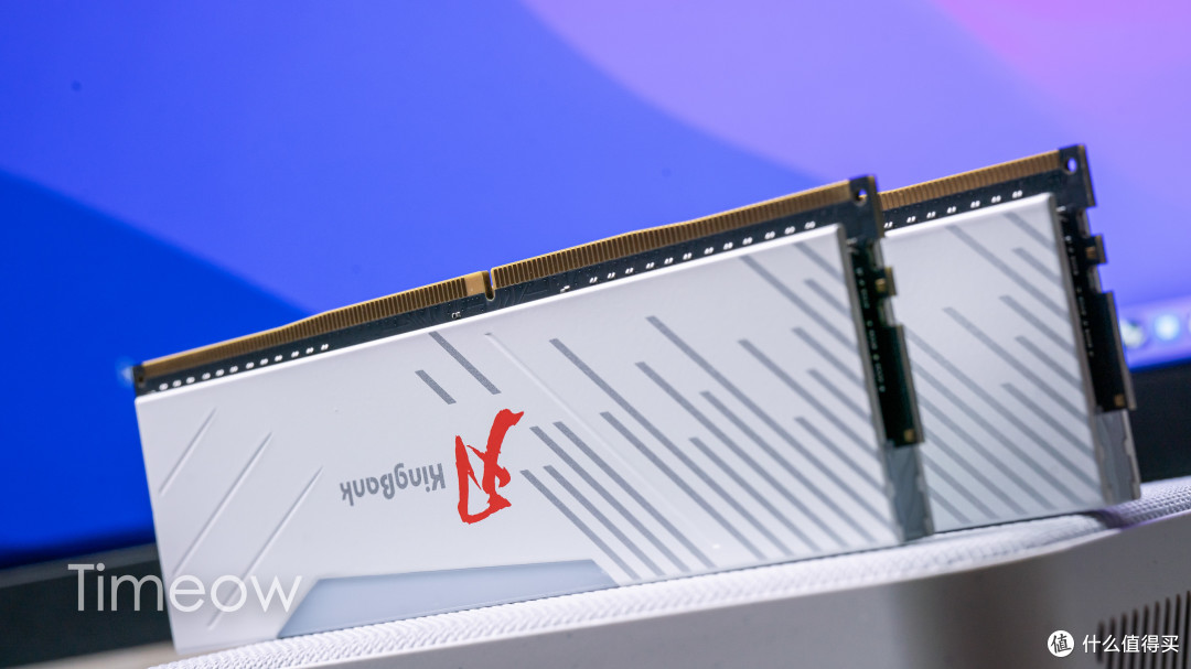 国货颗粒 性价比稳定之选!金百达刃 DDR4 3600 RGB内存+KP260固态硬盘评测