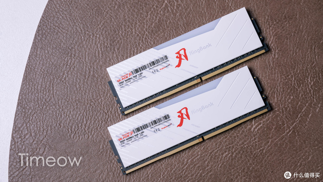 国货颗粒 性价比稳定之选!金百达刃 DDR4 3600 RGB内存+KP260固态硬盘评测
