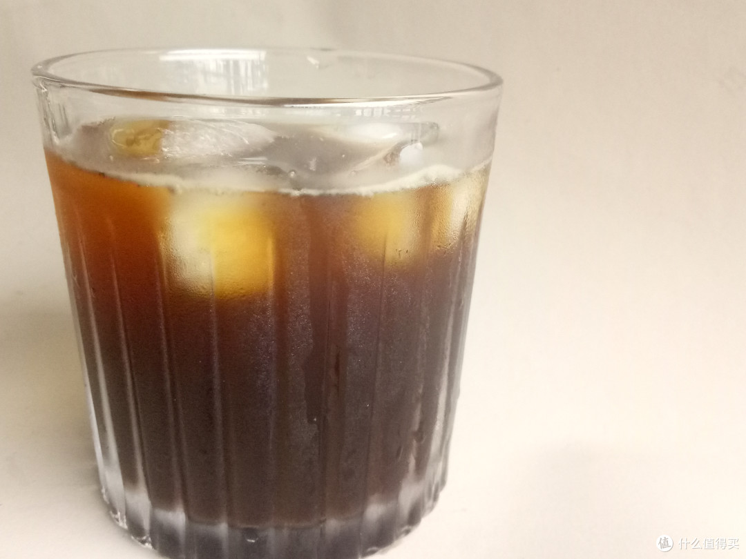 大杯惊喜大杯满足——花田萃 茶香黑咖