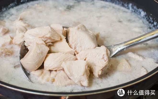白水煮鸡胸肉如何去腥？好方法，美味又健康！