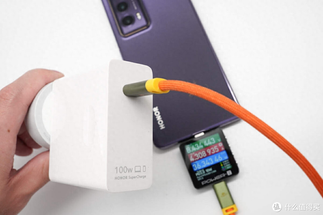 HONOR Magic V2手机兼容性测试：实测100+款充电设备
