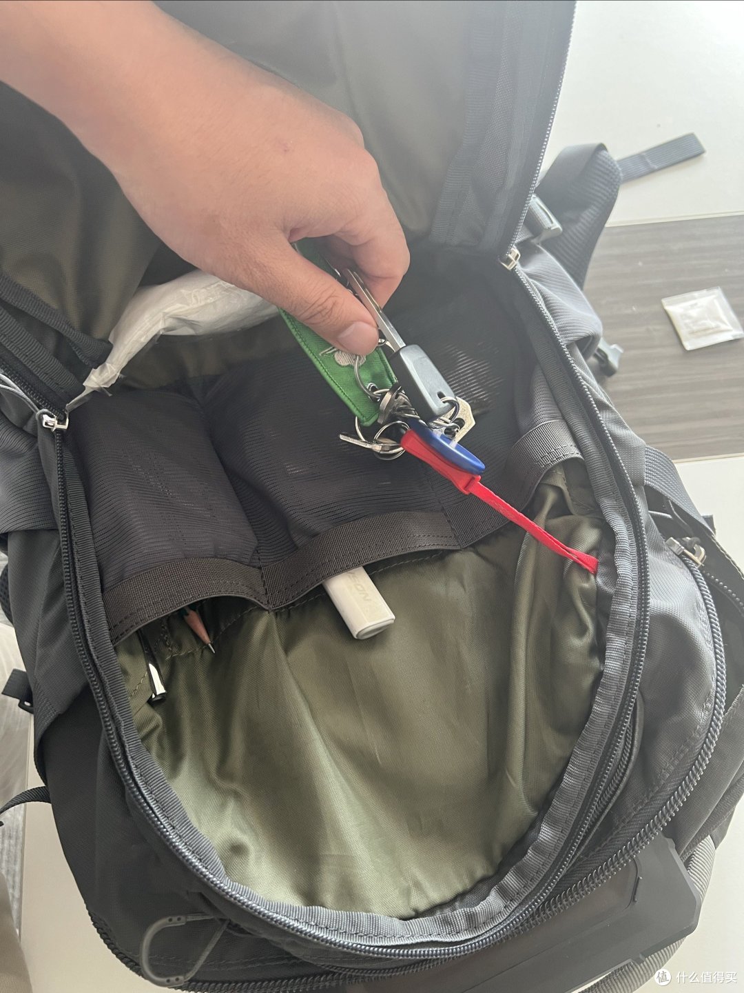 郑重介绍下我们的小鹰彗星☄️包