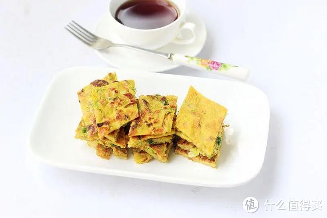 西葫芦鸡蛋饼的家常做法,简单易学,做早餐真好!