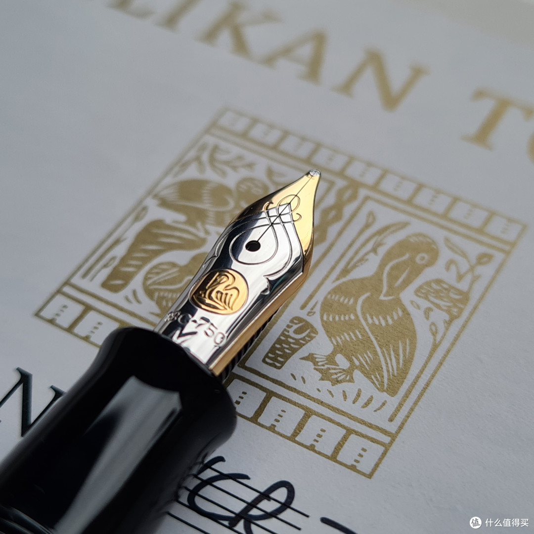 最好的入门奢华钢笔：百利金小金雕开箱