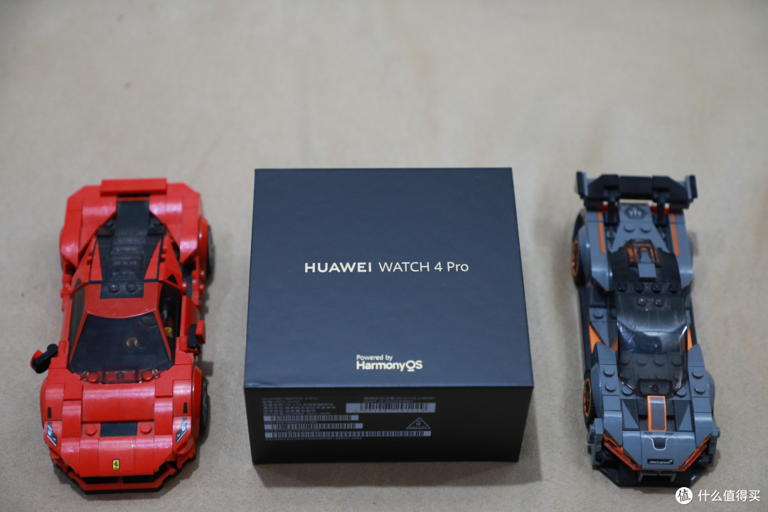 喜剧片演成了悬疑片——华为Watch4Pro简单开箱