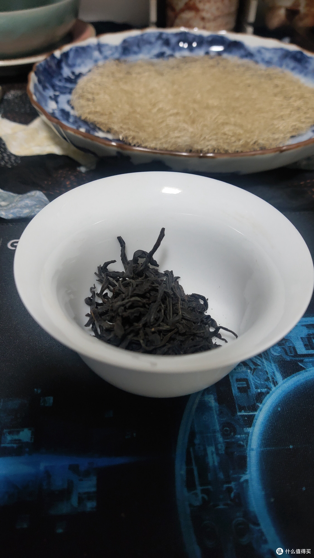 推荐大家尝试加点沉香粉泡茶