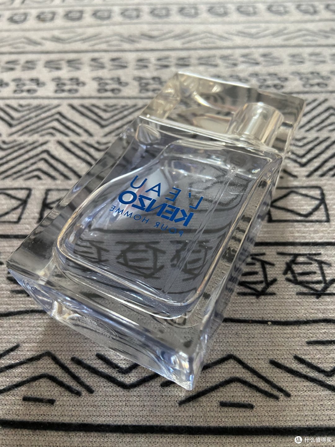 海洋的颜色纯净的味道！凯卓纯净之水