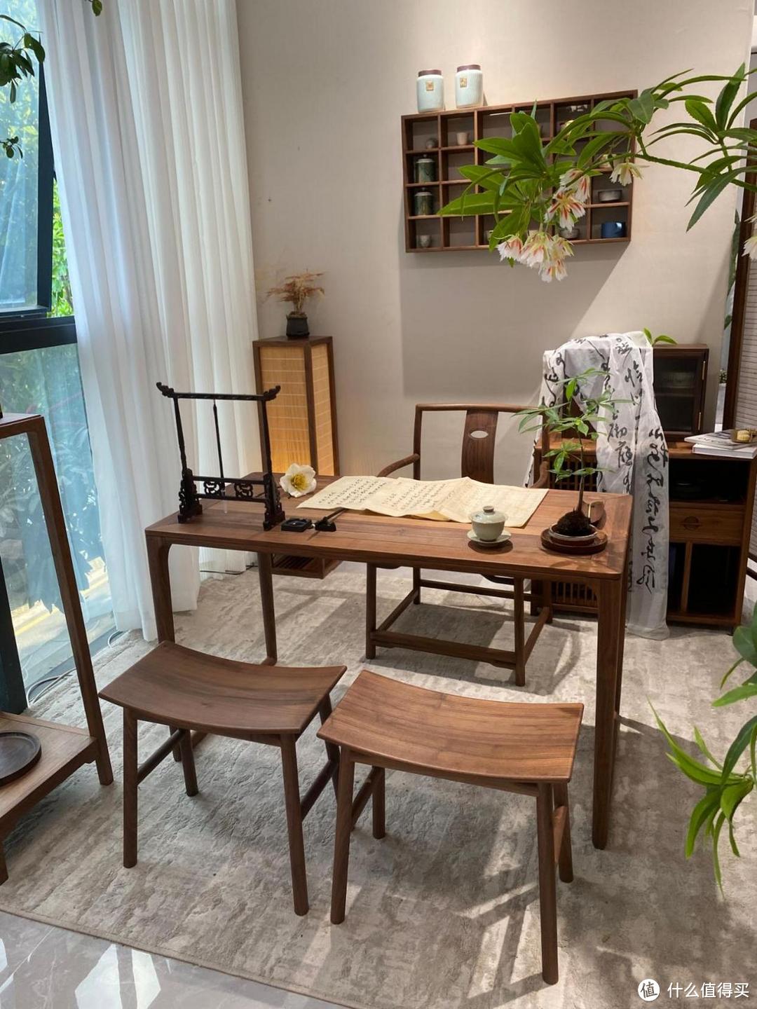 求求你别在阳台上挂裤衩了！这样完爆大豪宅，多出一间房不香吗？_装修主材_什么值得买