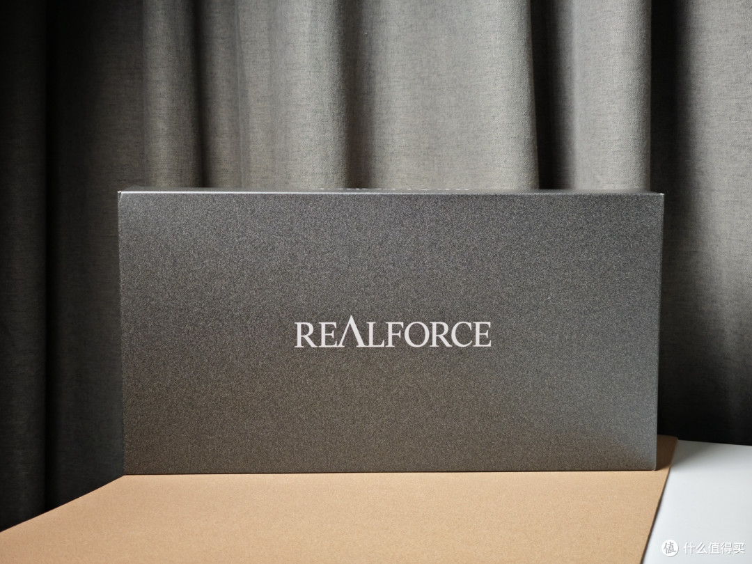 “物理外挂”?比Wooting更好用?燃风 RealForce GX1静电容键盘 实测体验