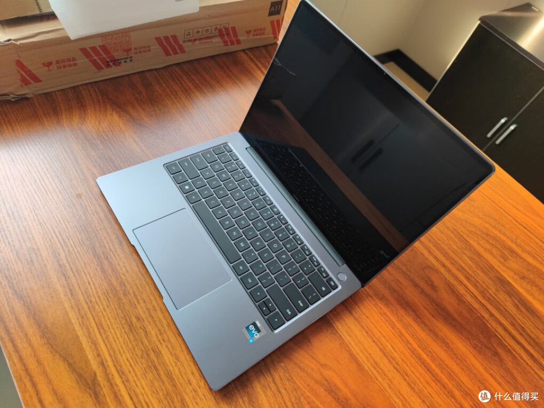 预算6000元,MateBook 14s和小新Pro14,轻薄本选哪个比较好?