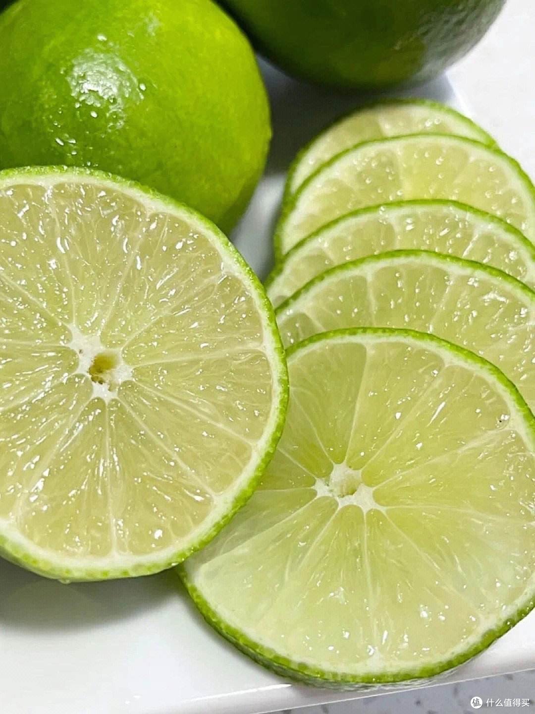 多彩秋季水果：大自然的调色板与生活的甜蜜