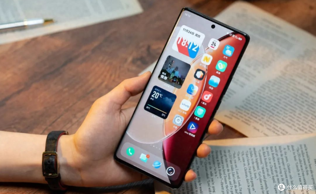 别盯着iPhone 15了,不妨看看这4部安卓手机,看看哪部值得选?
