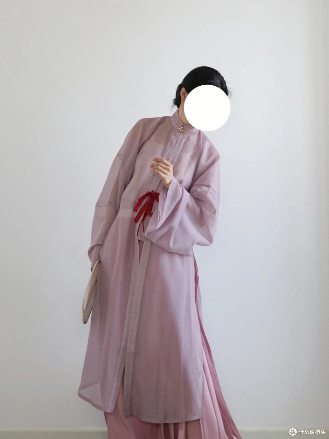 穿上长衫:感受中国传统文化的魅力