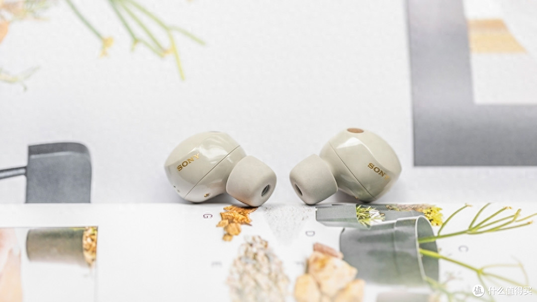 更小更强，实力入耳降噪耳机，索尼WF-1000XM5开箱体验