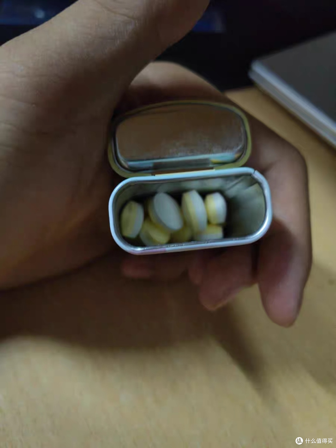 绿箭无糖薄荷糖铁盒强劲清凉，官方旗舰店同款清新口气接吻口香糖果