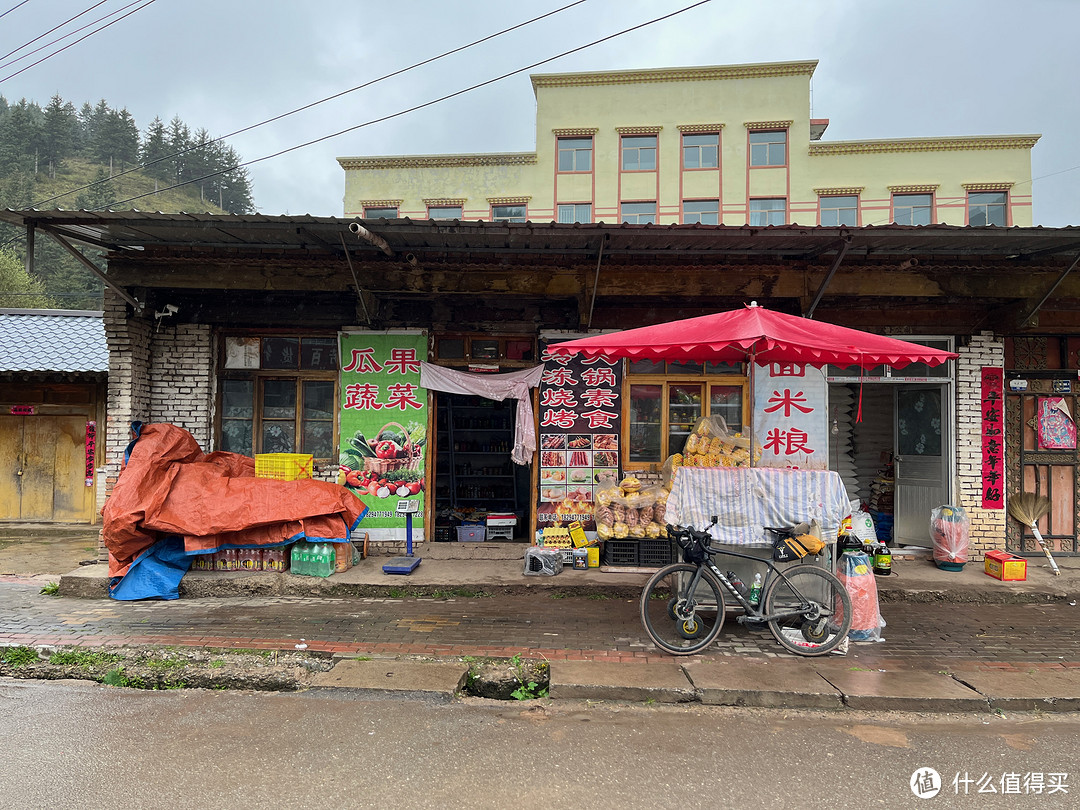 骑行穿越洛克之路，10天爬升15000米从甘南到川西