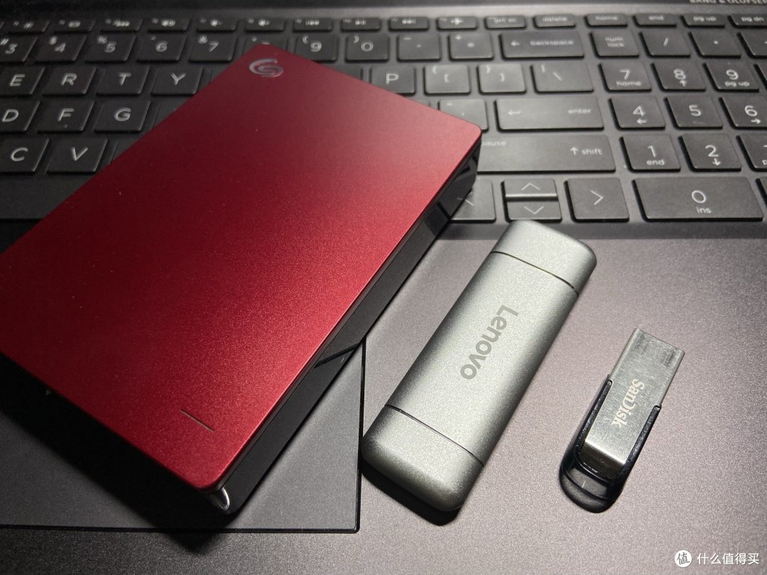U盘速度慢，硬盘太大坨？固态U盘刚刚好----联想ZX1Pro来了_移动硬盘_什么值得买