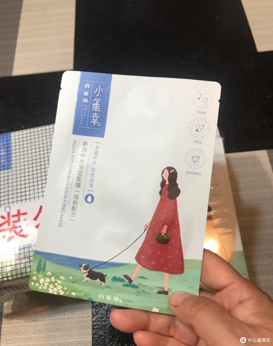 使用百雀羚小雀幸面膜，享受宝贵放松【relax】时刻！