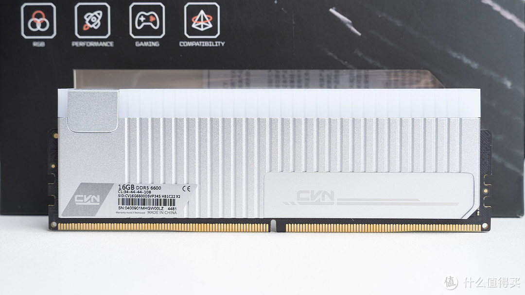 七彩虹CVN银翼DDR5 6600 16GB*2+CN700 Pro 4TB体验，发烧游戏玩家必备