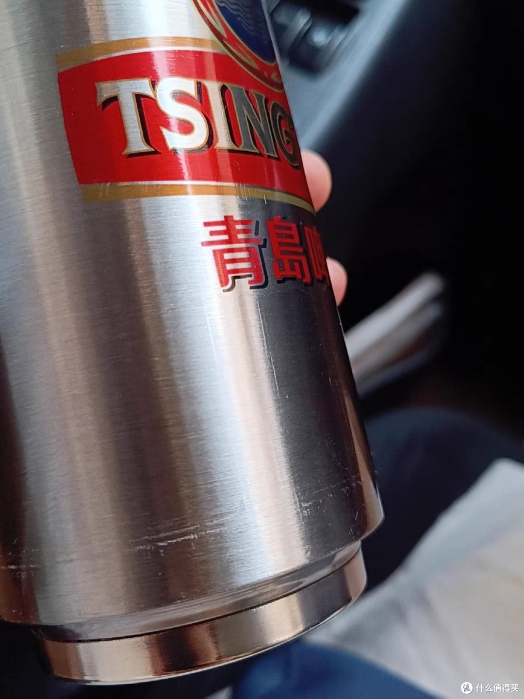 易拉罐保温杯:简约清新的时尚选择