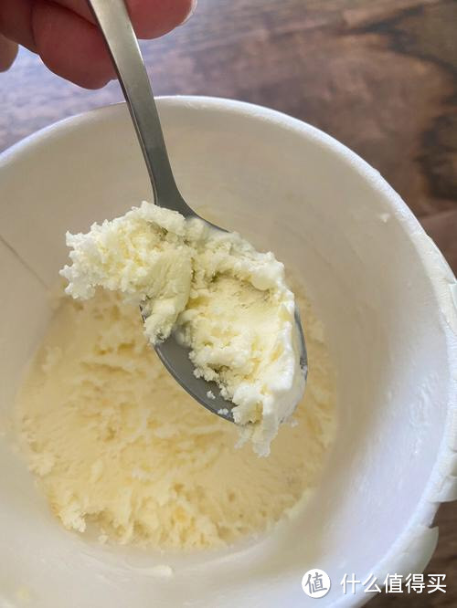 「哈根达斯冰淇淋：味蕾上的奢华享受」